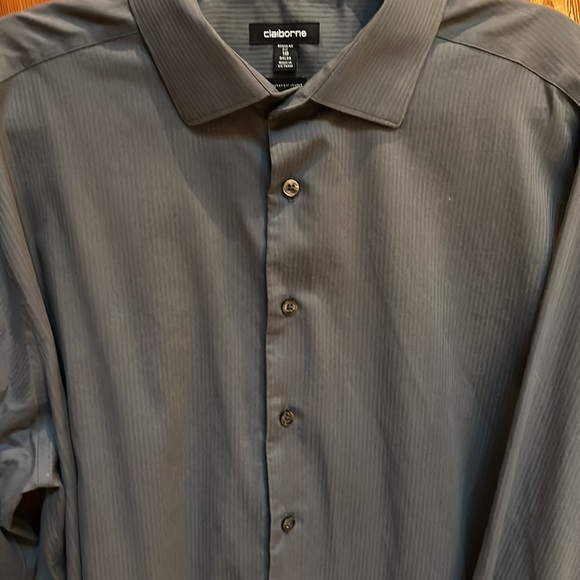 Claiborne men’s Grey dress shirt 18 34/35 long sleeve . Stripe pattern fabric. - Picture 4 of 6